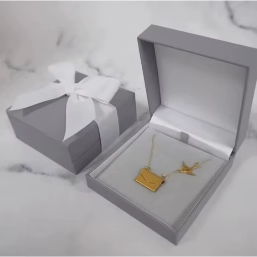 Colgante de sobre personalizado